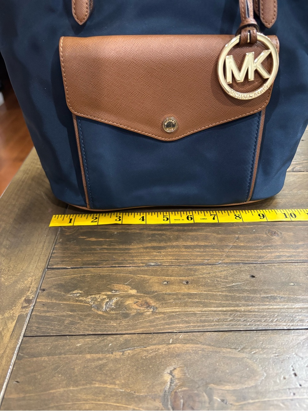 Michael Kors Jet Set Nylon Tote Bag in Navy Blue - Picture 10 of 12